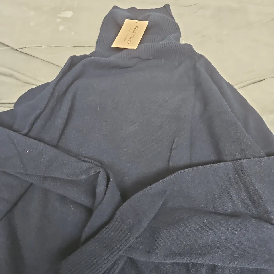 CELTIC & CO GEELONG SLOUCH ROLL NECK SWEATER - DARK NAVY, UK L