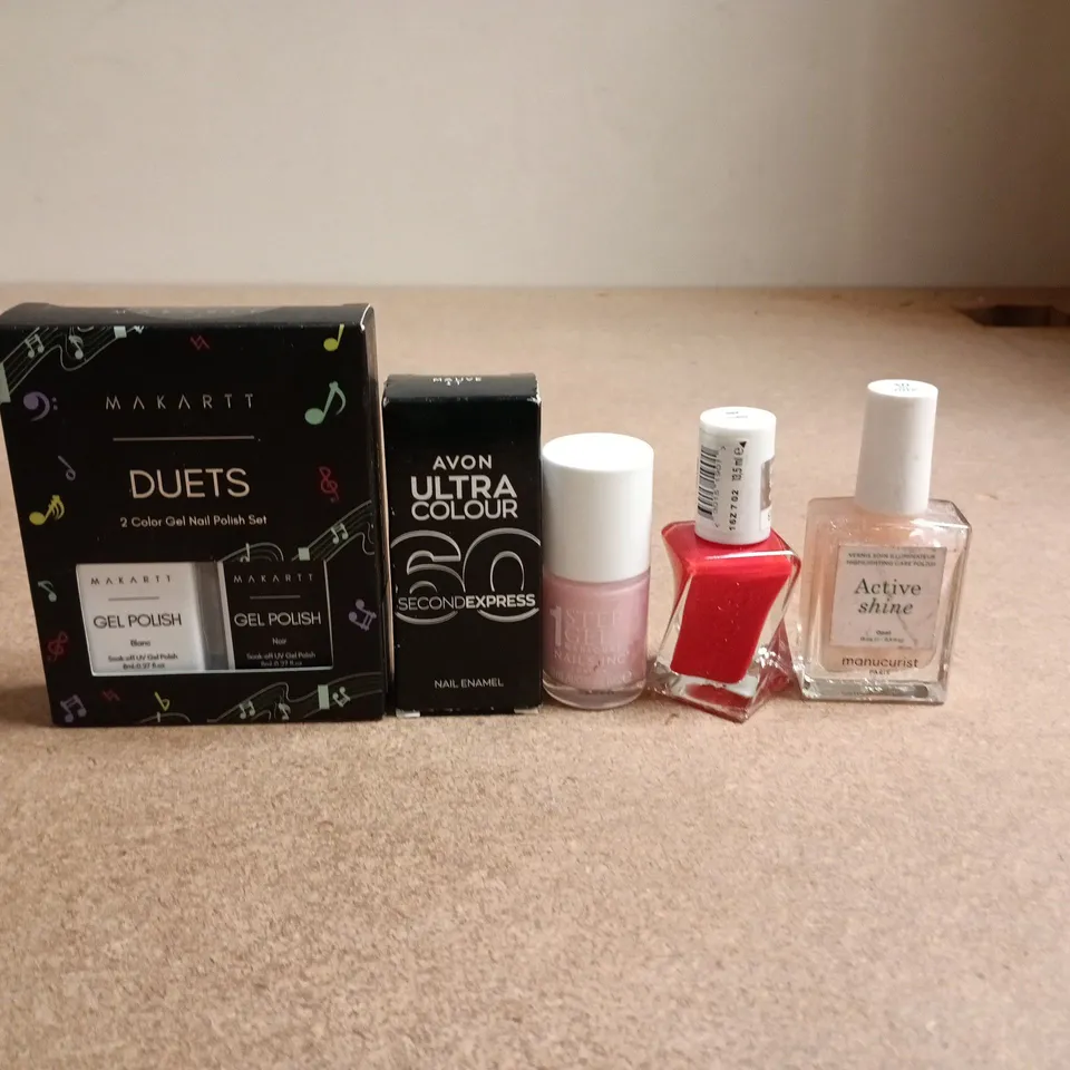 APPROXIMATELY 20 BOTTLES OF NAIL VARNISH TO INCLUDE ESSIE, AVON ULTRA COLOUR AND MANICURIST