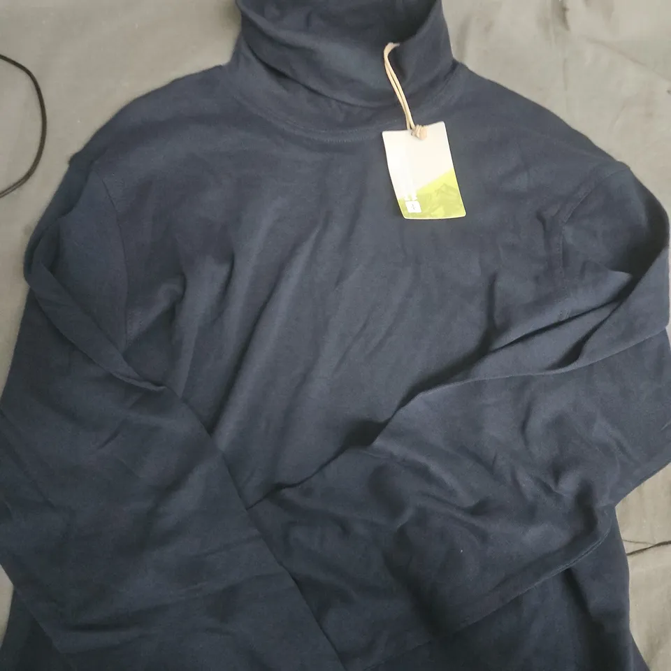 MOUNTING WAREHOUSE NAVY BLUE TURTLENECK PULLOVER SIZE M
