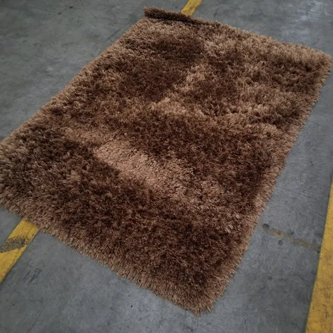 BROWN SHAGGY RUG – RECTANGULAR FLOOR CARPET APPROXIMATELY 130×180CM