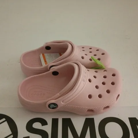 CROCS CLASSIC CLOG PINK KIDS SIZE C12