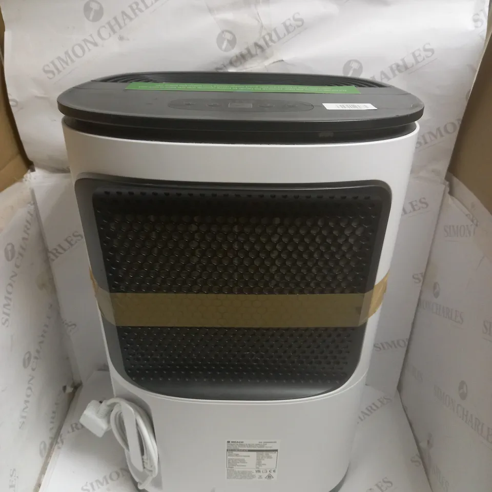 MAECO DEHUMIDIFIER
