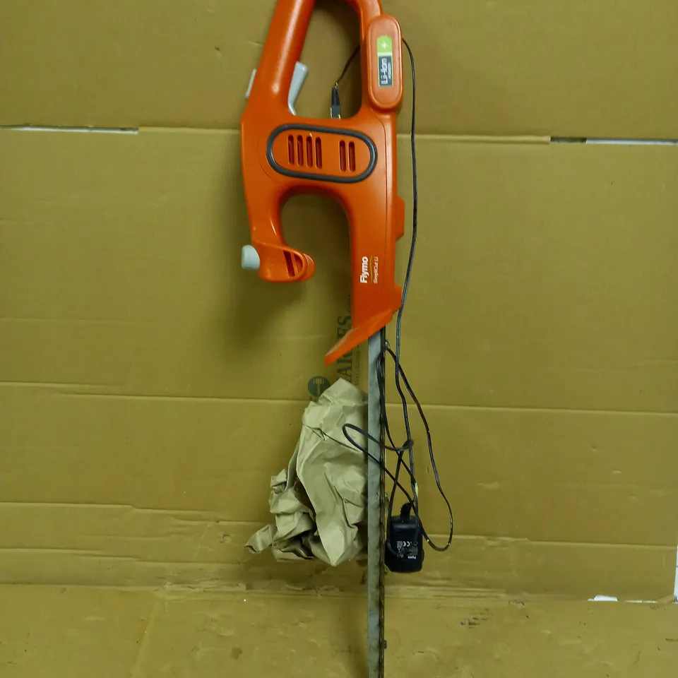 FLYMO HEADGE TRIMMERS