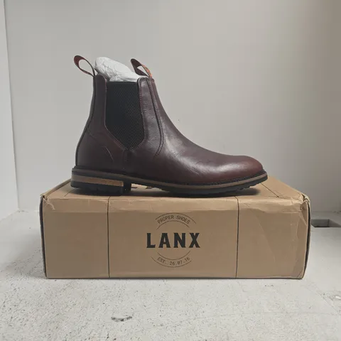 BOXED PAIR OF LANX GARSTANG ANKLE BOOTS IN CARAMEL SIZE UK 10