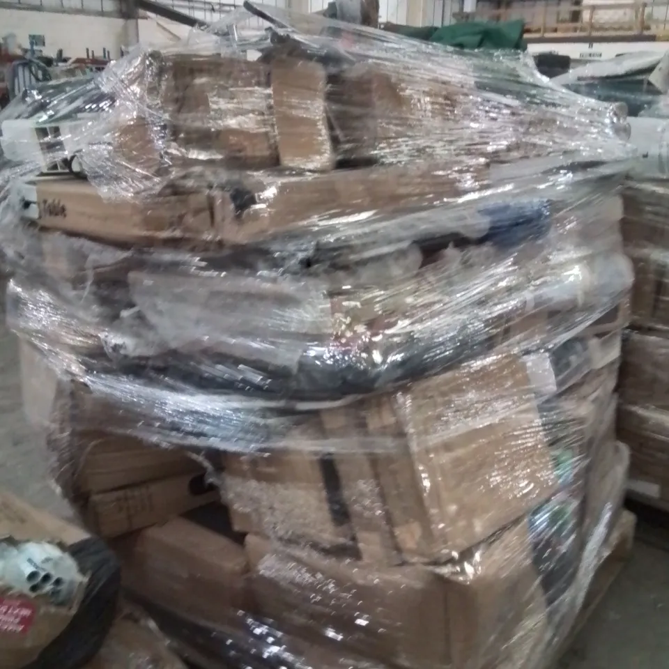 PALLET OF ASSORTED HOUSEHOLD GOODS AND PRODUCTS TO INCLUDE;SUITCASES,FITNESS STEPPER,6FT FOLDING TABLE,DUMBBELL