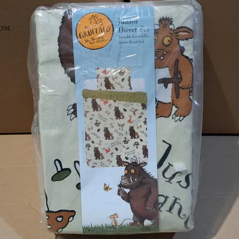 LOT OF 3 THE GRUFFALO JUNIOR DUVET SETS