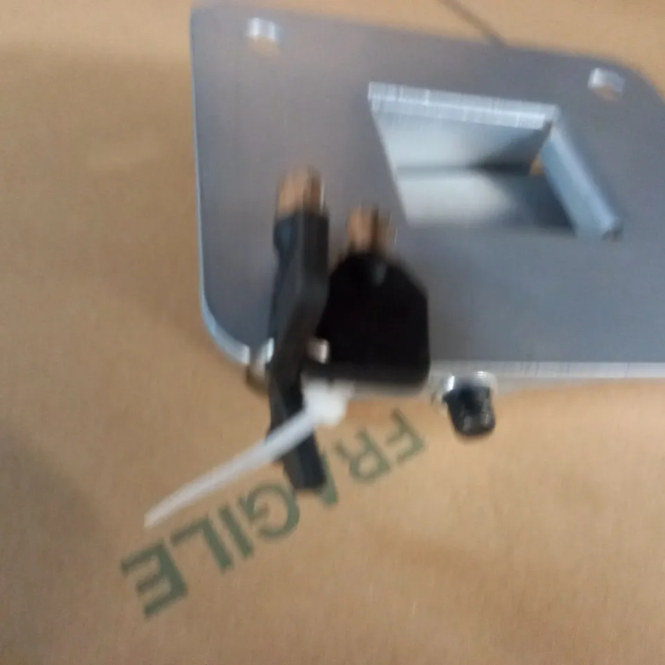 CRYSTALS FOLDING PARKING BARRIER