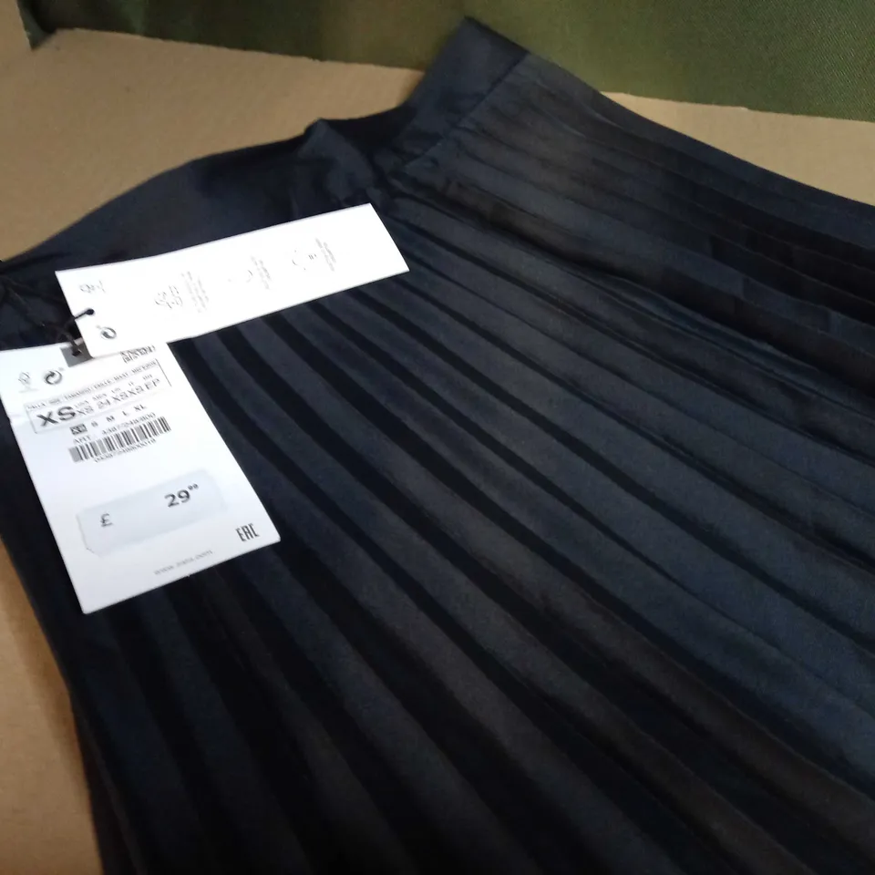 ZARA BLACK PLEATED SATIN SKIRT - XS