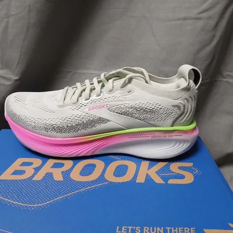 BROOKS ADRENALINE GTS 25 WOMEN'S RUNNING SHOES UK 6.5 (US 8.5) OYSTER/PINK/GREEN