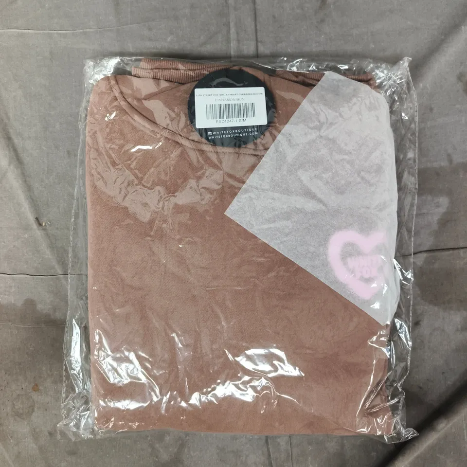 BAGGED WHITE FOX 11TH STREET CITY GIRL AT HEART OVERSIZED HOODIE IN CINNAMON BUN SIZE S/M