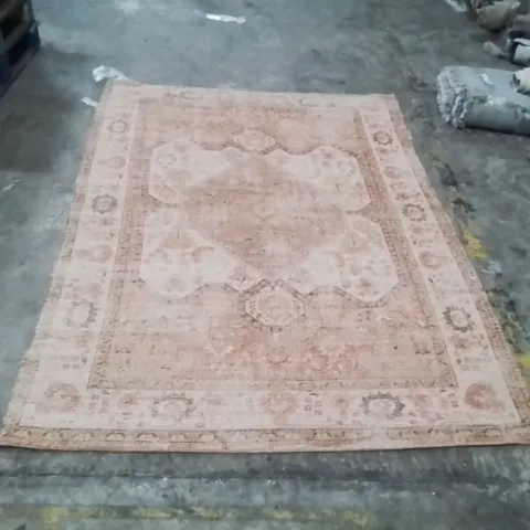 QUALITY DESIGNER AREA RUG - APPROXIMATELY 223X163