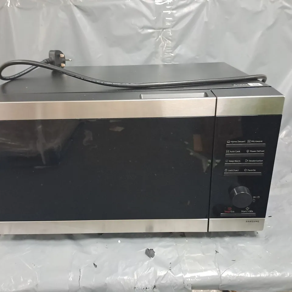 SAMSUNG MS32DG4504ATE3 LARGE CAPACITY SOLO MICROWAVE - COLLECTION ONLY 