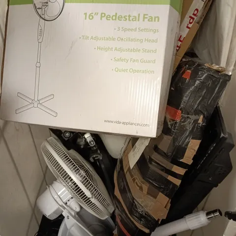 APPROXIMATELY 10 ASSORTED DAMAGED/INCOMPLETE ELECTRICAL PRODUCTS TO INCLUDE FAN, MONITORS, STANDS ETC - COLLECTION ONLY 