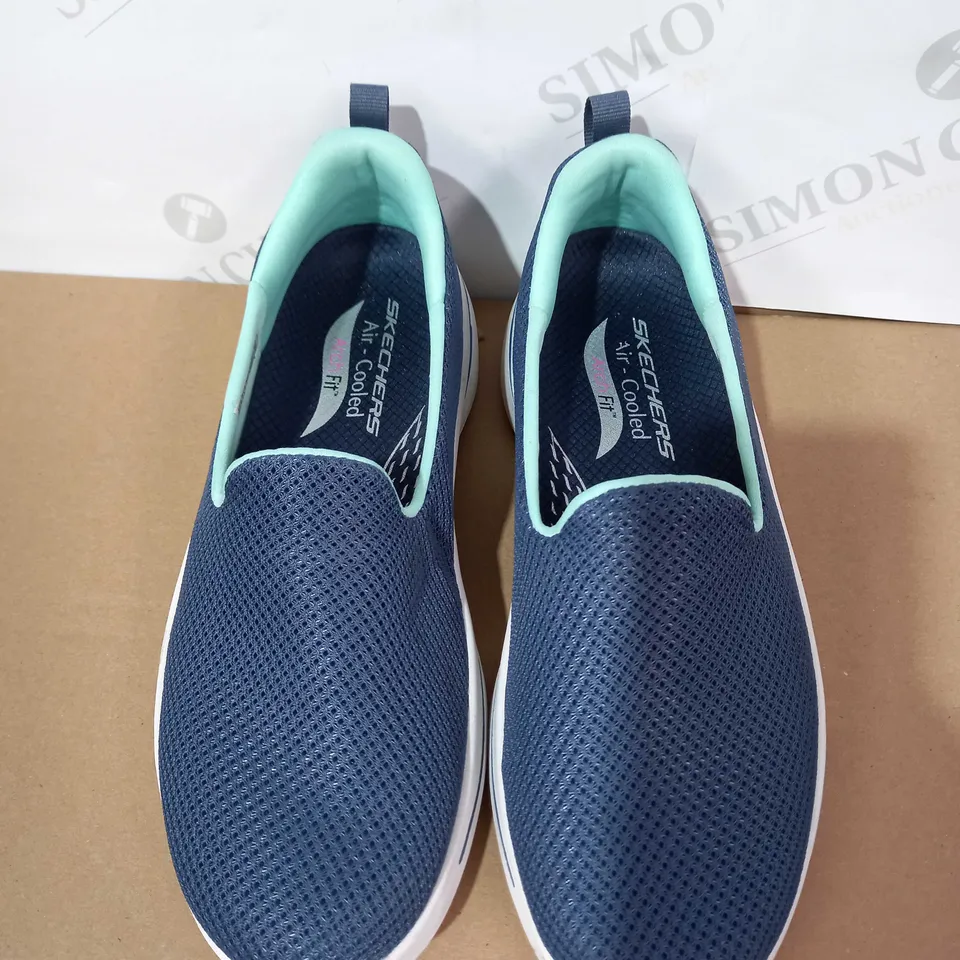 SKECHERS GO WALK ARCH FIT GRATEFUL SLIP ON TRAINER (NAVY BLUE), SIZE 4.5 UK