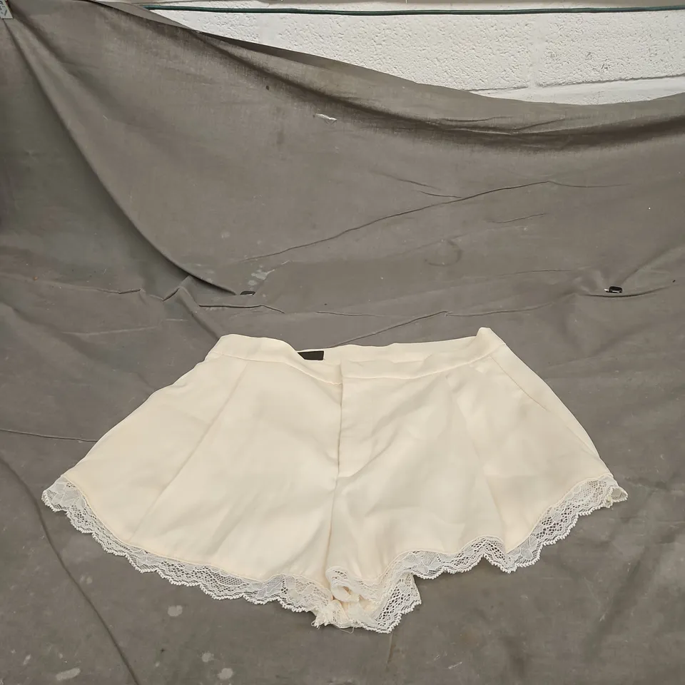 ZARA WOMEN’S LACE TRIM SHORTS – CREAM/OFF-WHITE – XS