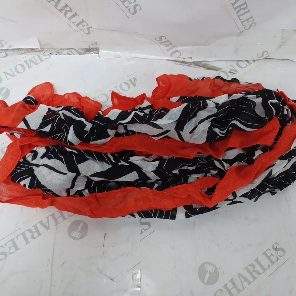 RUTH LANGSFORD PRINTED SCARF