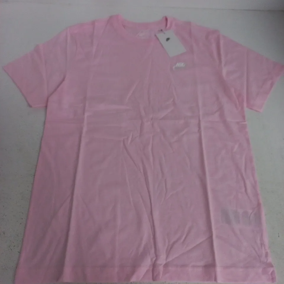 NIKE MENS T-SHIRT IN PINK - M