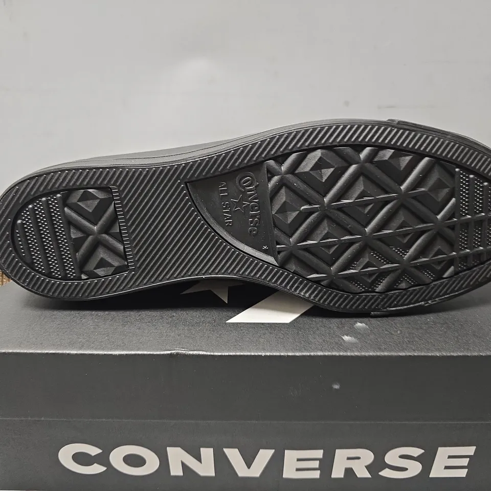 BOXED CONVERSE C TAYLOR BLACK MONOCHROME SHOES - UK 8 