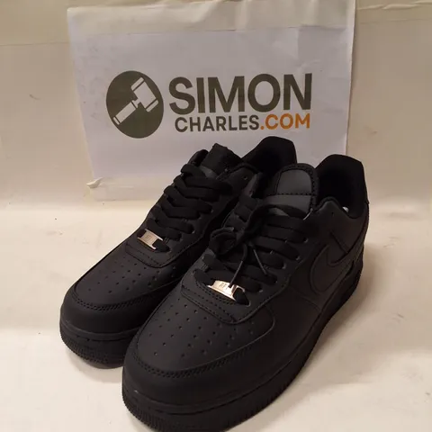 Nike Air Force 1 Low Leather Sneakers – Black, UK 6.5 (US 7.5) – Men's