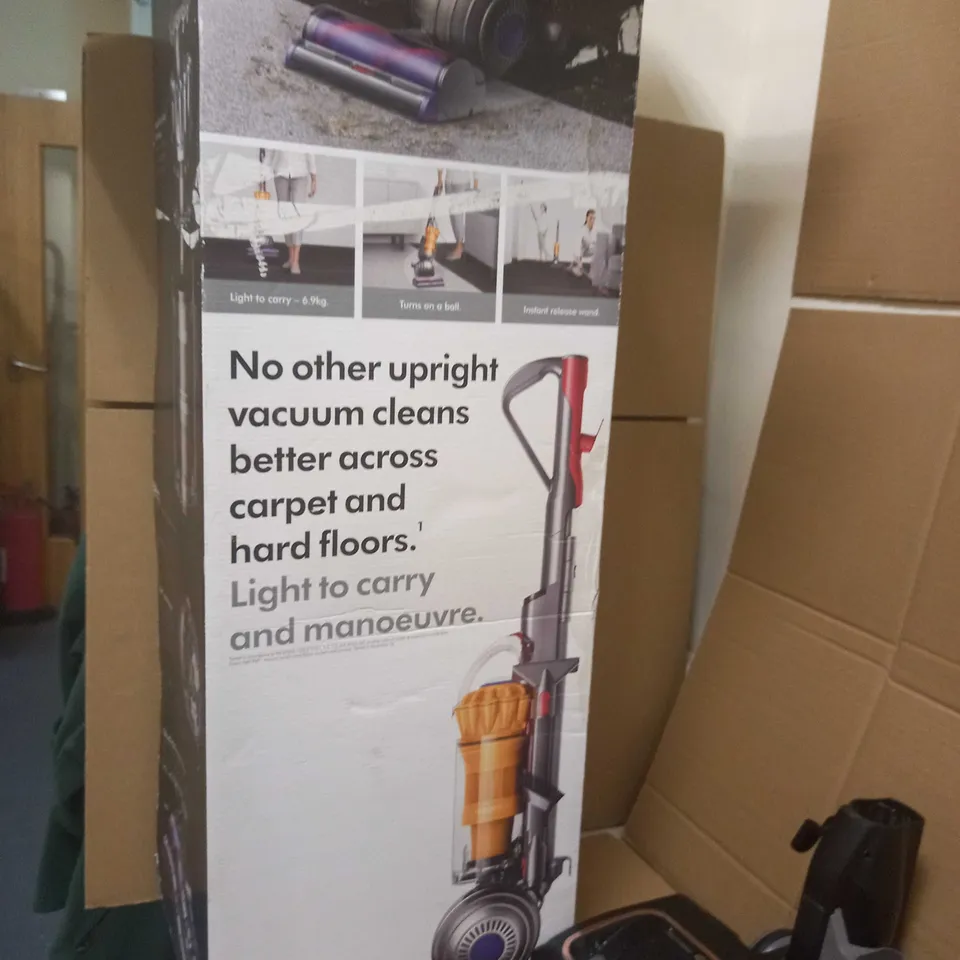 SHARK CORDED STICK VACUUM CLEANER