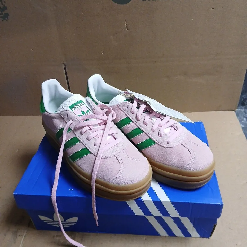 ADIDAS GAZELLE PINK SUEDE SNEAKERS – GREEN 3-STRIPES BOXED UK 6