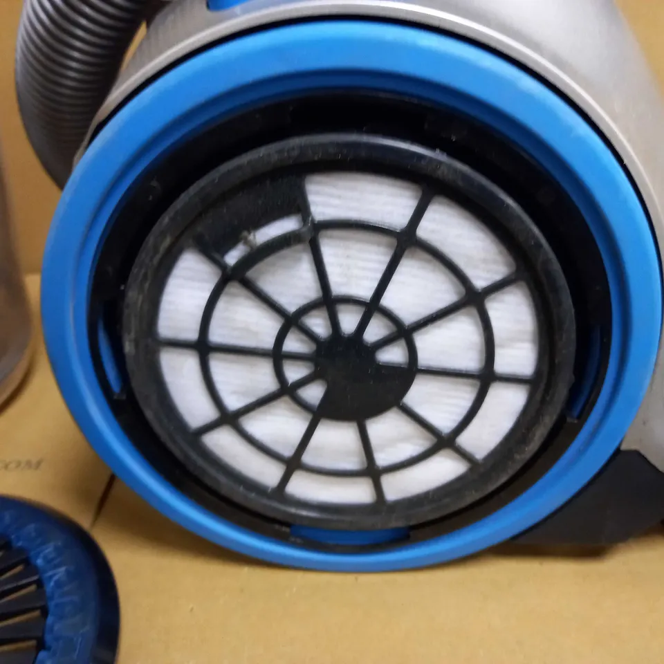 VAX PICK UP PET CYLINDER VACUUM CLEANER
