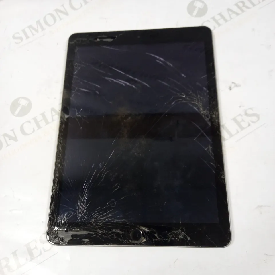 APPLE IPAD MODEL A1822