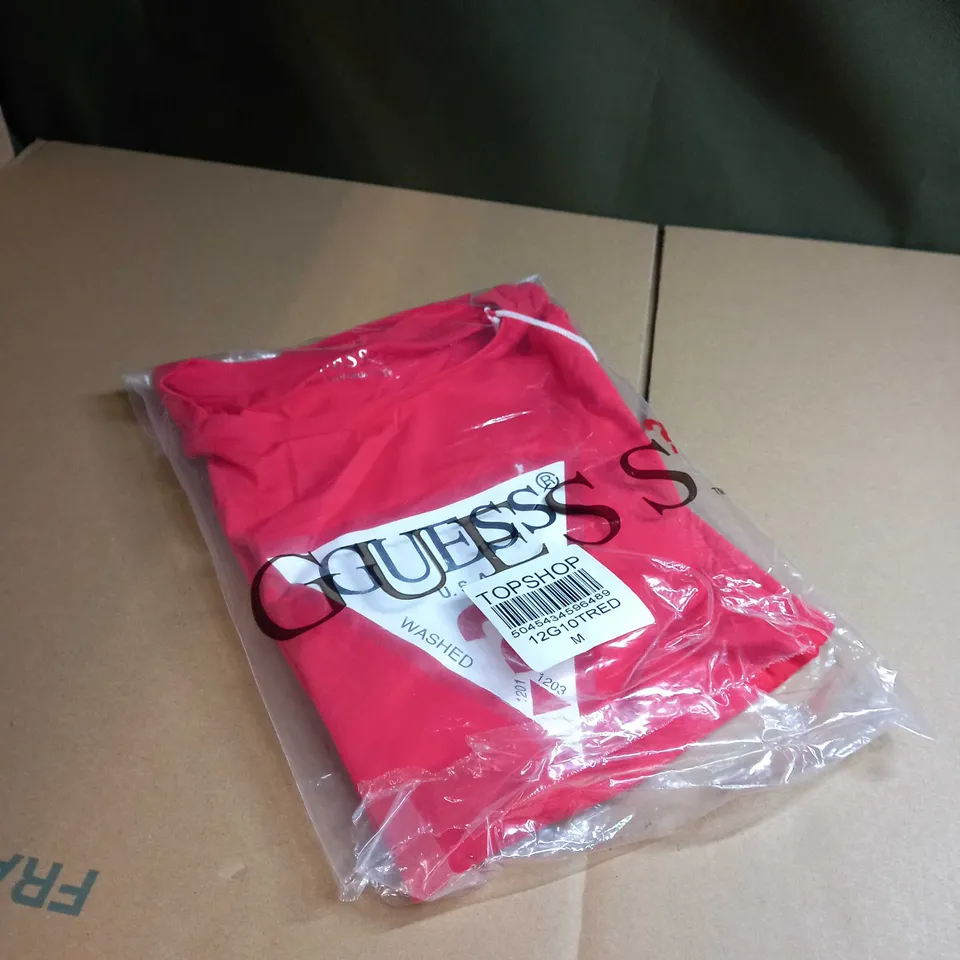 GUESS RED T SHIRT SIZE MEDIUM