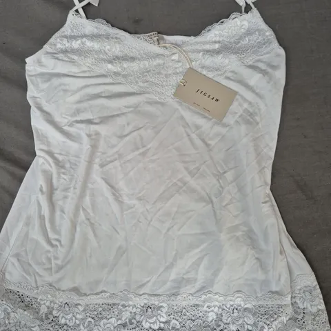 JIGSAW LACE VEST IN WHITE SIZE SMALL