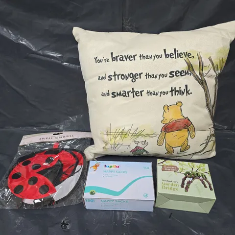 APPROXIMATELY 15 ASSORTED HOUSEHOLD PRODUCTS TO INCLUDE HOME DÉCOR, CUSHION, NAPPY SACKS ETC