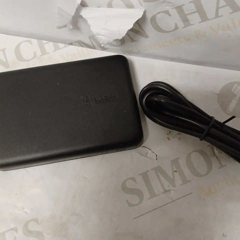 BELKIN BOOST CHARGE MAGNETIC WIRELESS POWER BANK