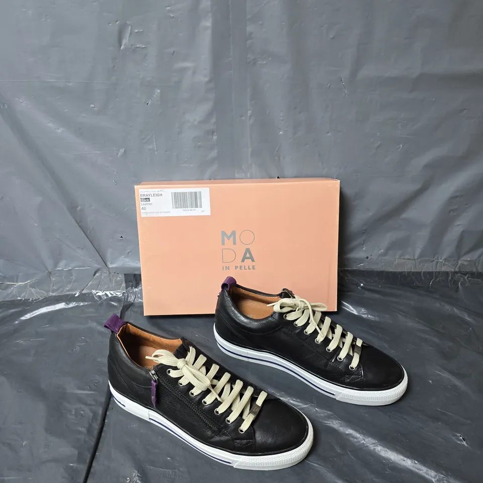 BOXED MODA IN PELLE BRAYLEIGH SIDE ZIP TRAINER BLACK SIZE 40