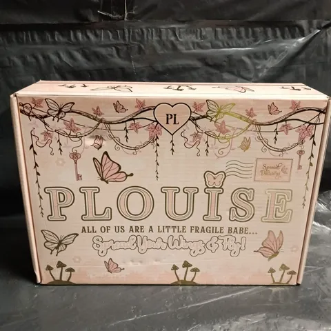 SEALED P LOUISE MYSTERY BOX GIFT SET