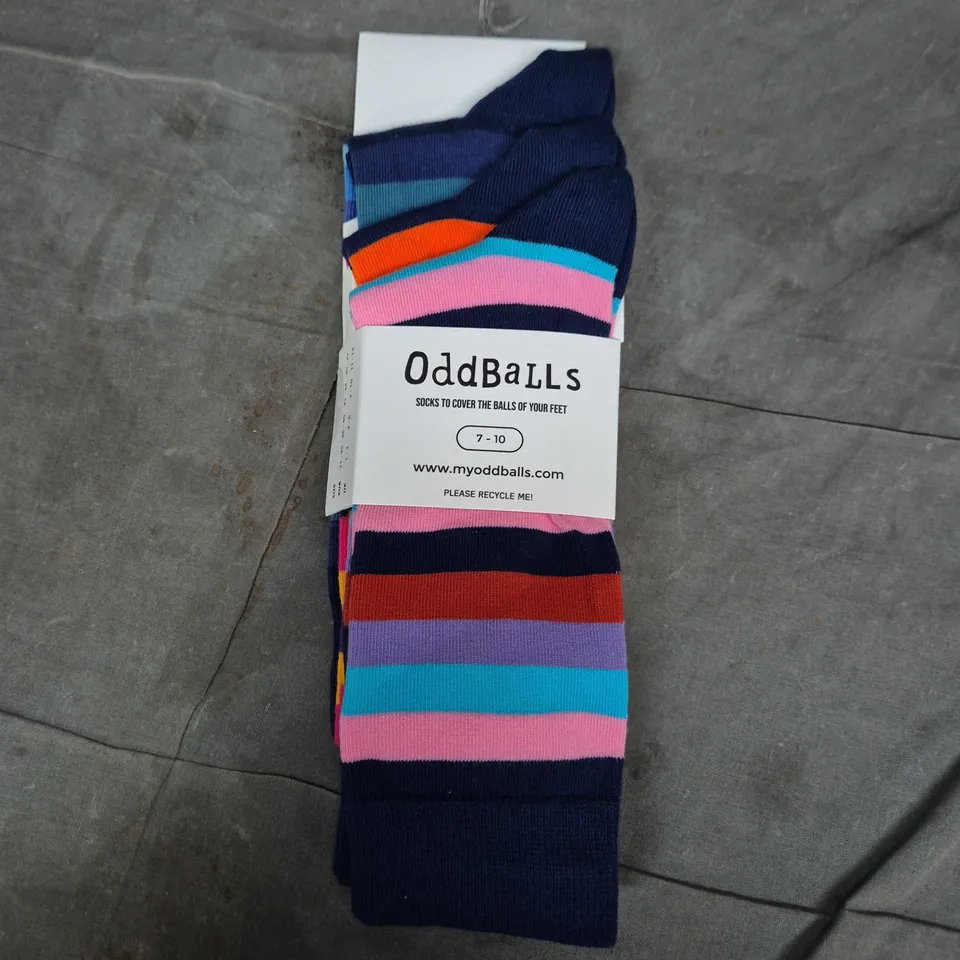 ODDBALLS STRIPES 3 PACK OF SOCKS IN MUTLI - 7-10