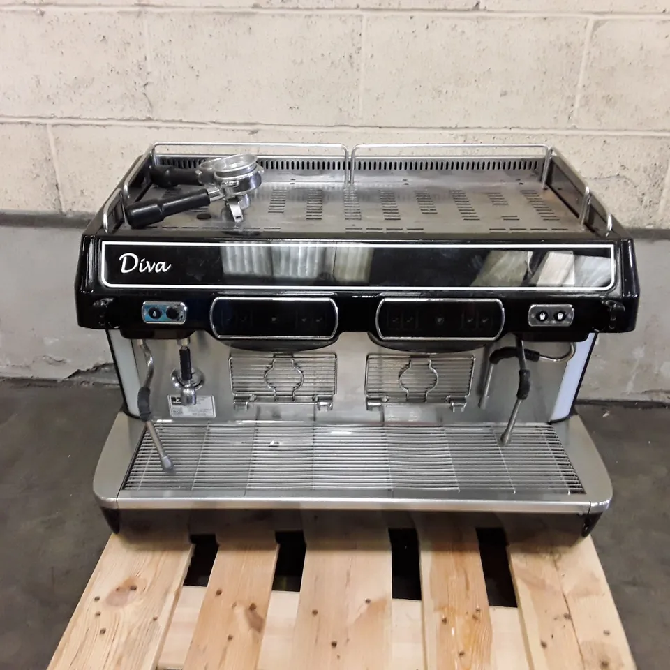 CARIMALI DIVA 2 GROUP COMMERCIAL COFFEE MACHINE
