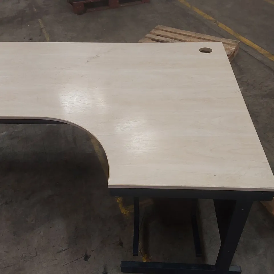 WOODEN OFFICE CORNER DESK