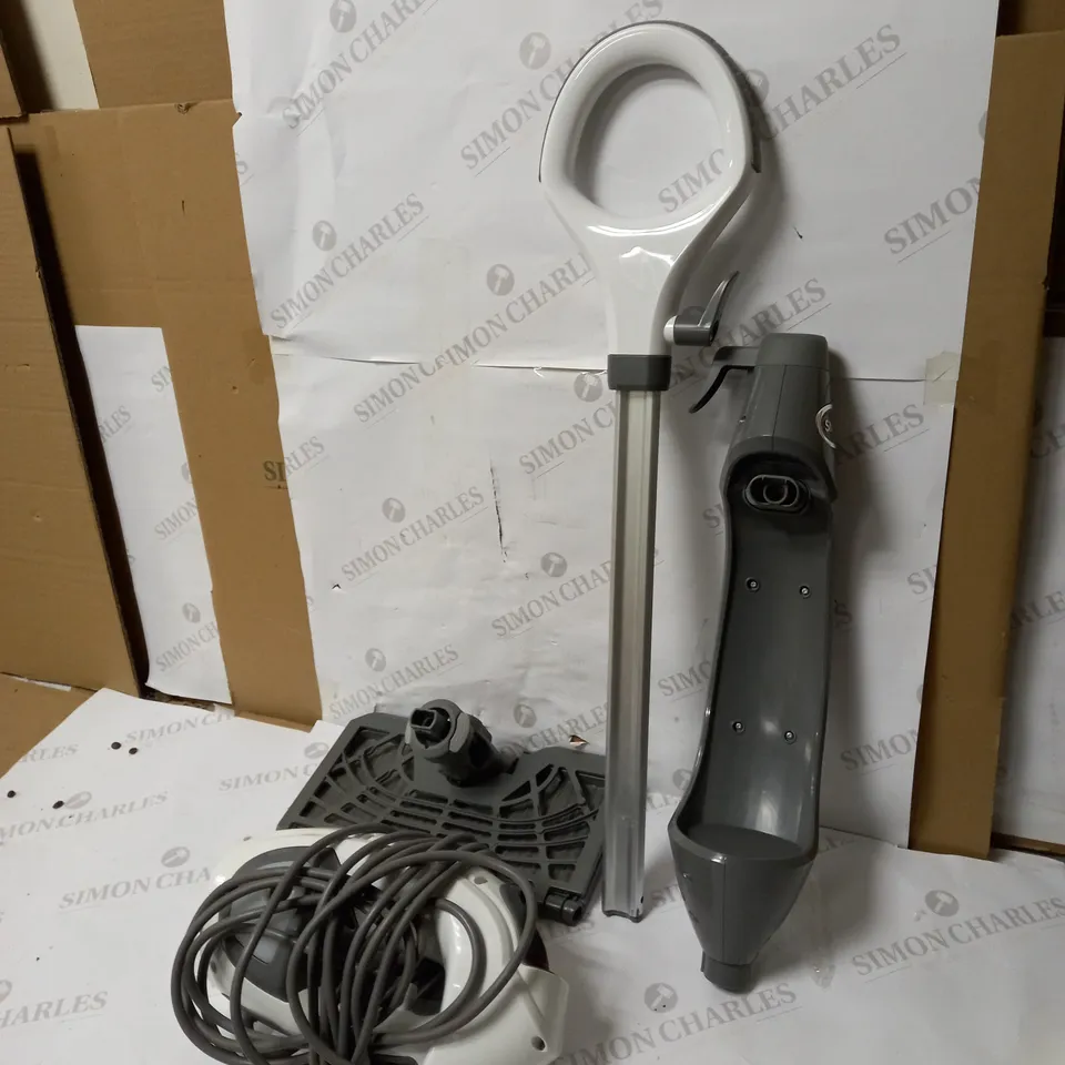 SHARK CLEANER STEAM MOP