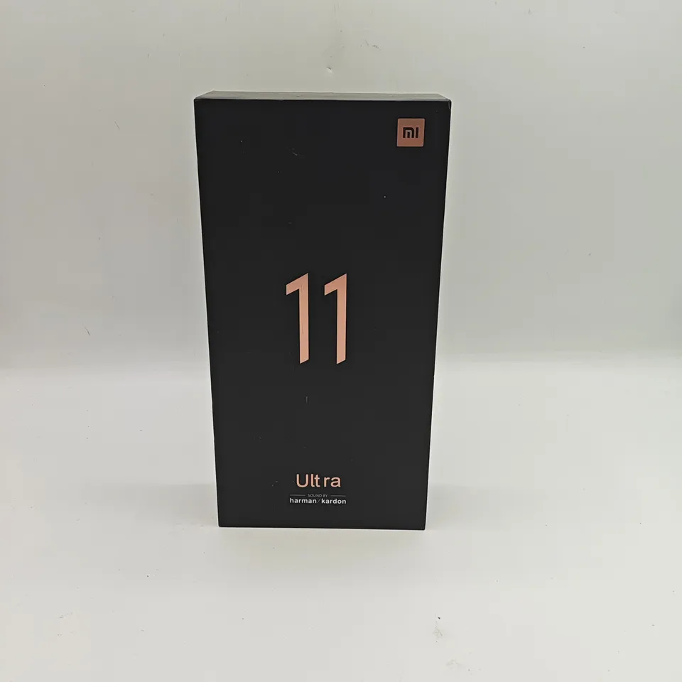 BOXED XIAOMI 11 ULTRA 12/512GB IN CERAMIC BLACK - M2102K1G