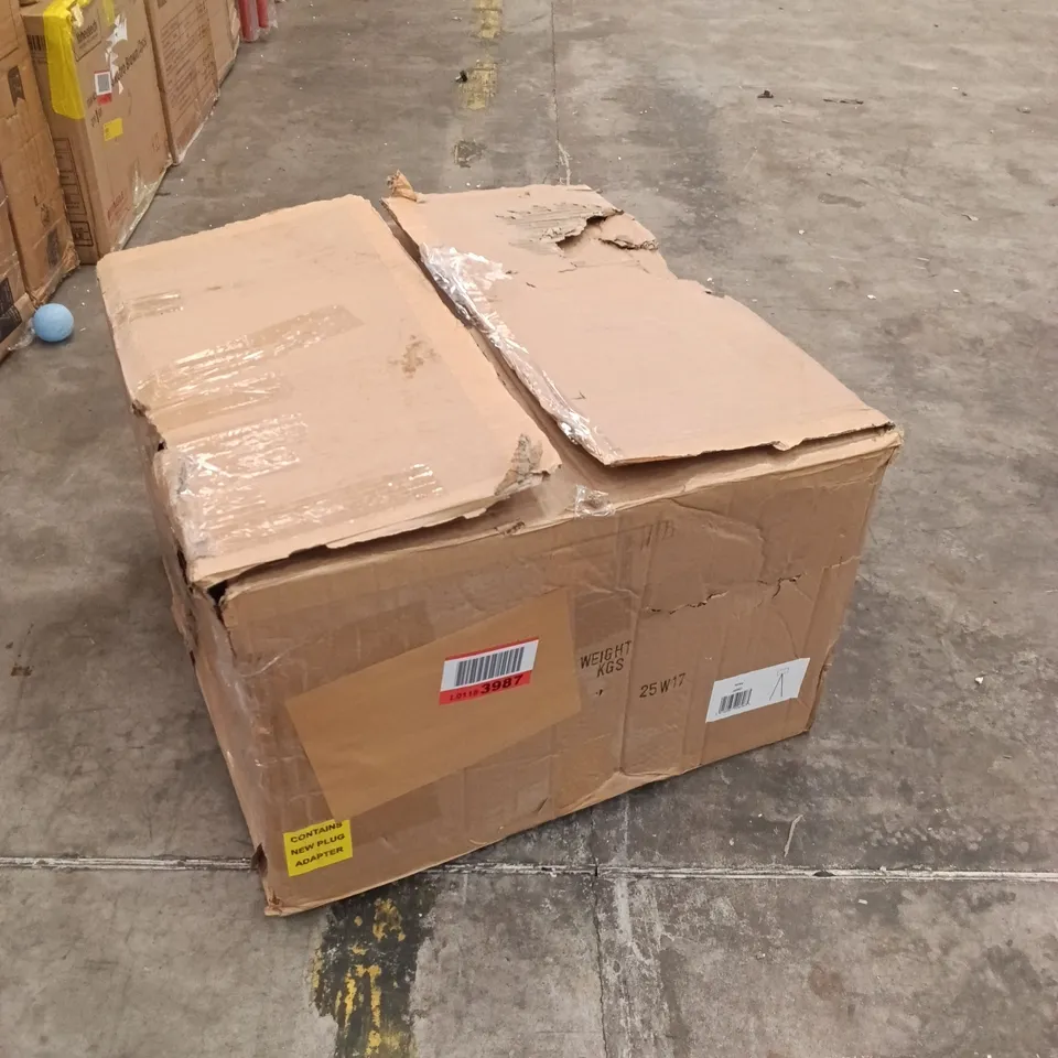 BOXED LAMP - BEIGE/SILVER (1 BOX)