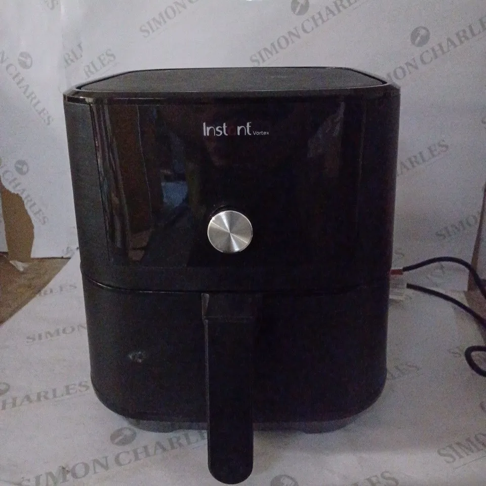 COSORI 5.5L XXL OIL FREE AIR FRYER 1500W