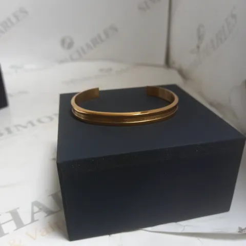 DANIEL WELLINGTON ROSE GOLD CUFF