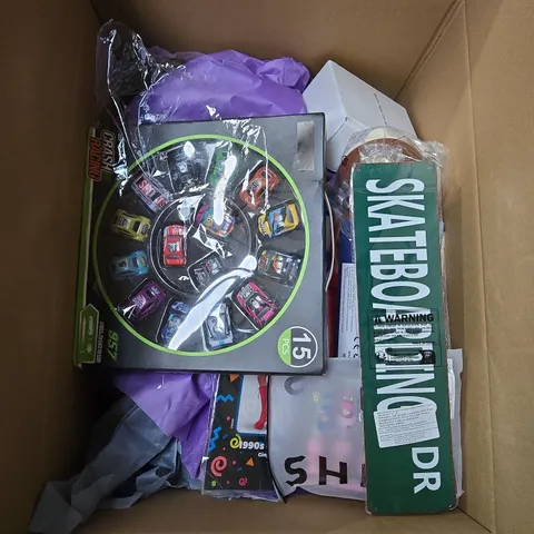 LARGE BOX OF ASSORTED TOYS AND GAMES 