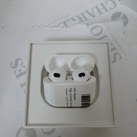 APPLE AIRPODS 3RD GENERATION 