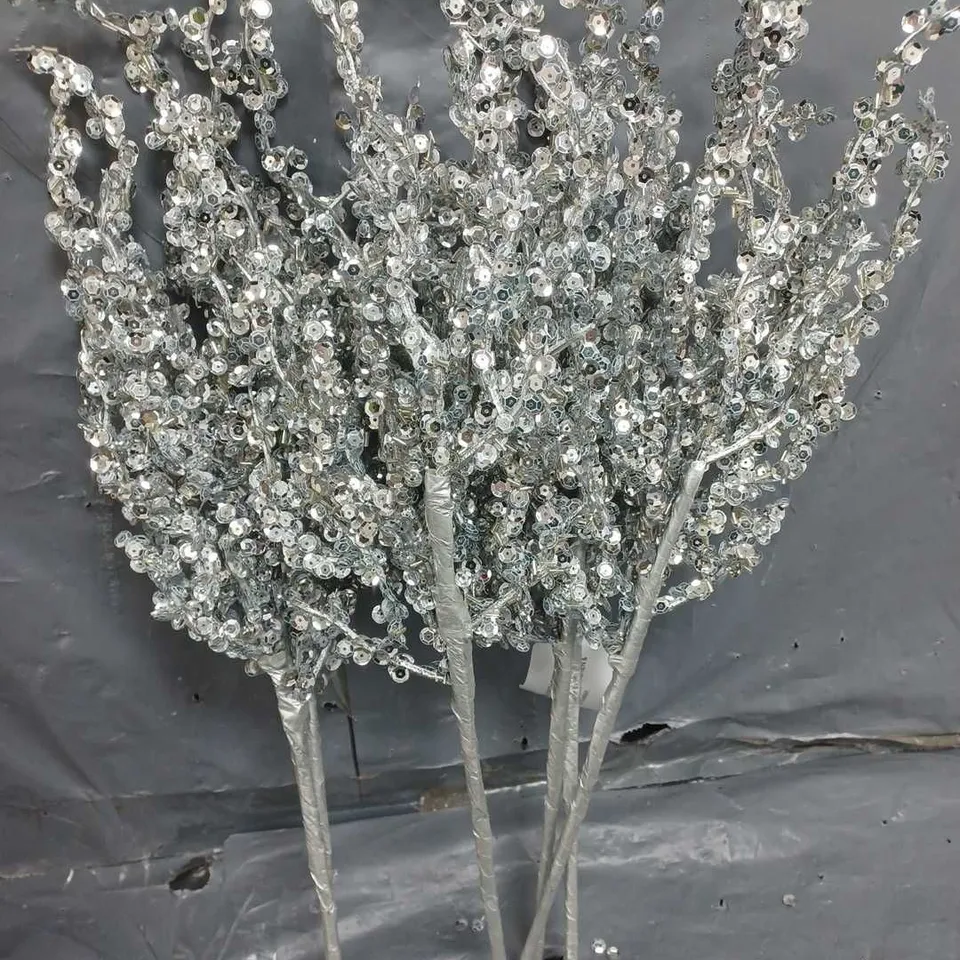 SET OF 6 SILVER TINGLE CHRISTMAS TREE PICKS