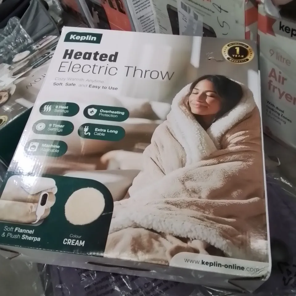 BOXED KEPLIN HEATED ELECTRIC THROW CREAM 