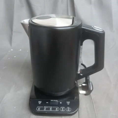 BOXED NINJA PERFECT TEMPERATURE KETTLE KT200UK
