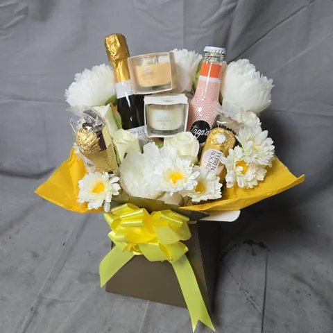 PORNSTAR MARTINI AND PROSECCO YANKEE CANDLE BOUQUET