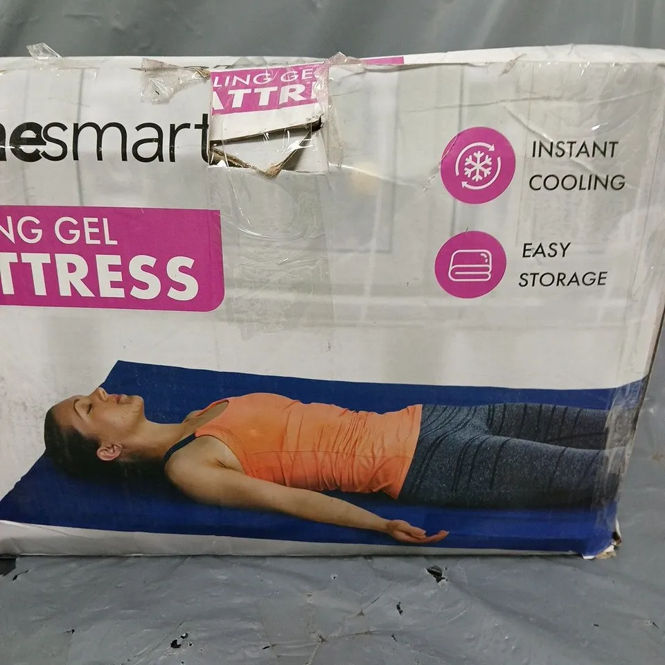 HOMESMART COOLING GEL MATTRESS