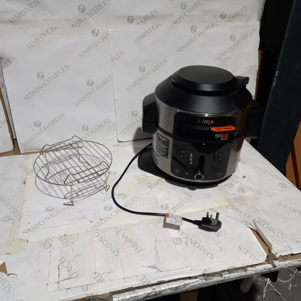 NINJA FOODI SMARTLID MULTI-COOKER