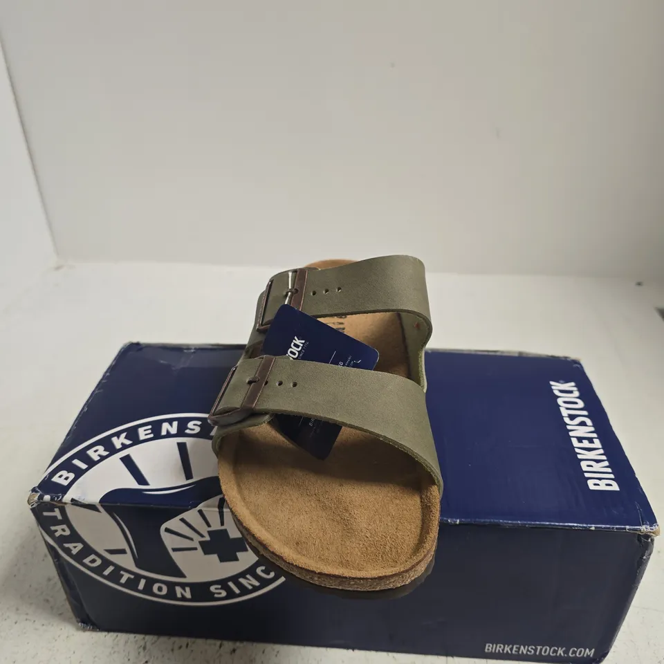 BOXED PAIR OF BIRKENSTOCK ARIZONA SANDALS – OLIVE GREEN LEATHER, UK 6